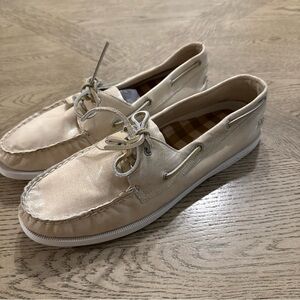 Sperry Women's A/O 2-EYE LEATHER White/Beige Boat Shoes Size 12